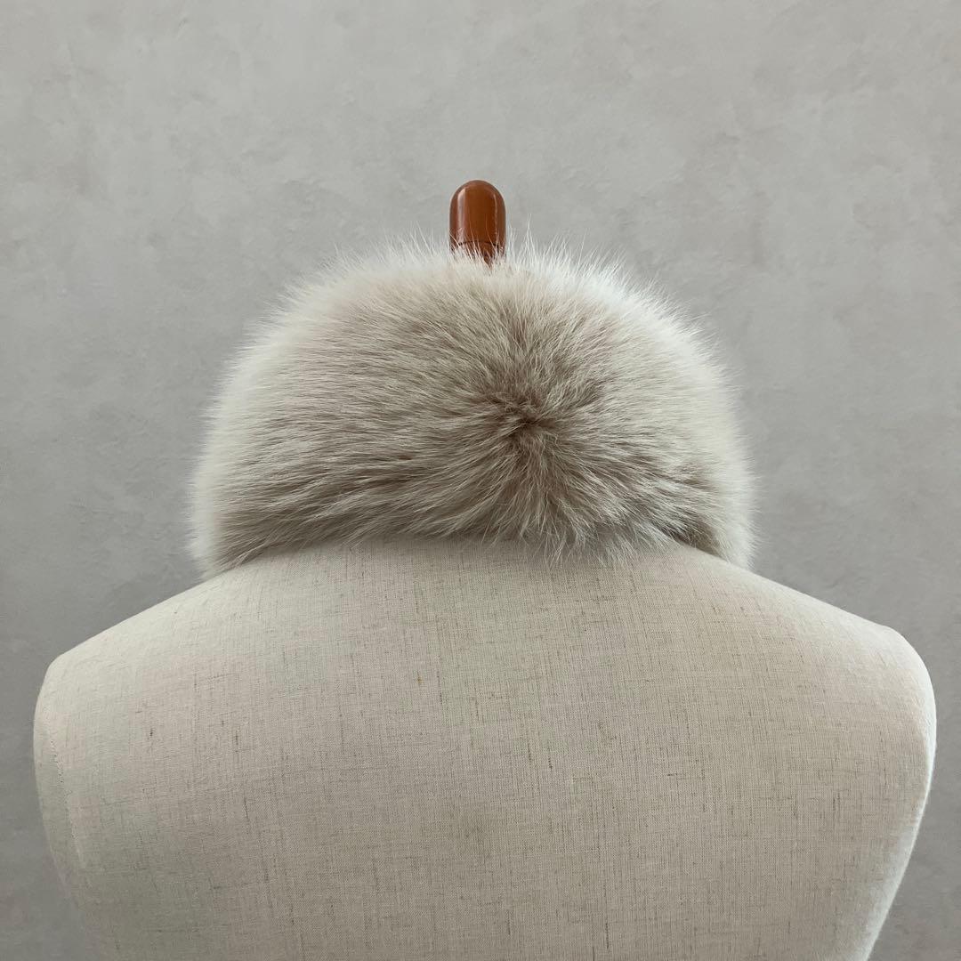 新品 ファビオラ ムーンバット サガファーズ ベージュ ファー ティペット