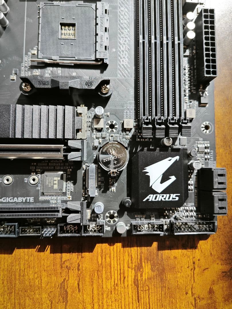 GIGABYTE B550M AORUS PRO-P マザーボード