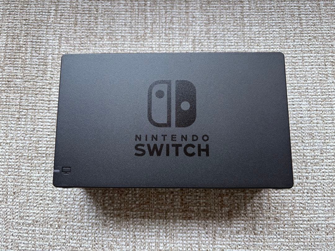 美品　ニンテンドースイッチ　Nintendo Switch 本体 グレー　箱あり
