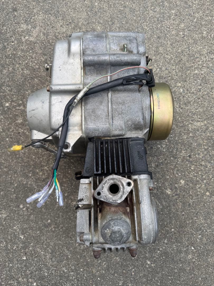 HONDA CD50E エンジン