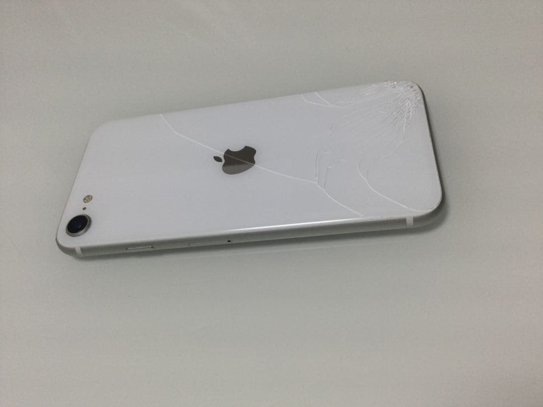 Apple iPhone SE2 128GB白 本体 ジャンク品 バッテリ87%