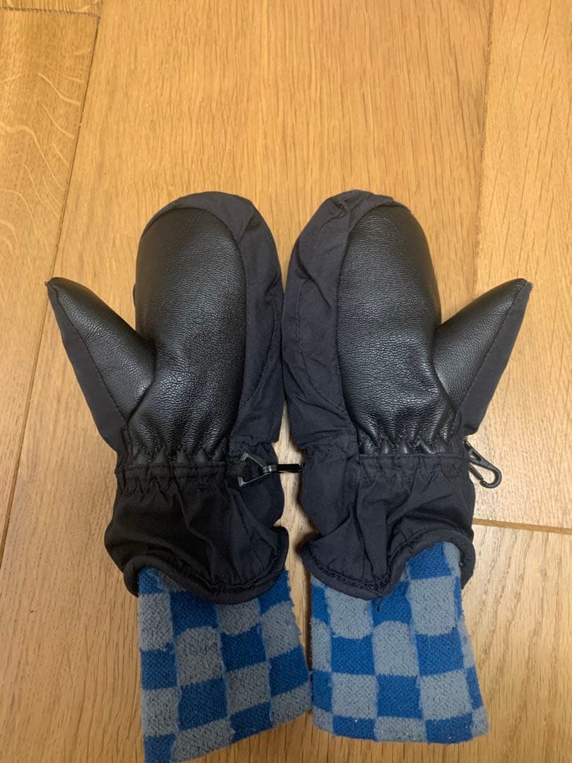 Burton スノーボードウェア　上下グローブセット 4T キッズ　ケツパッド
