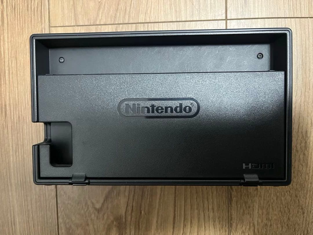 【美品】Nintendo Switch 本体 ネオンブルー/ネオンレッド