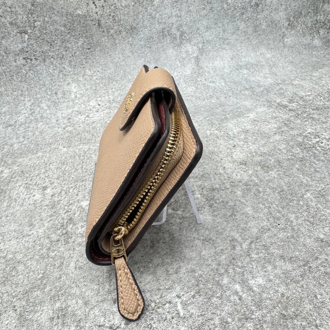 極美品　コーチ クロスグレインレザー 二つ折財布 コンパクトウォレット ベージュ