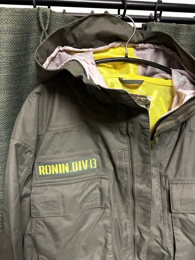 浅*行様 BURTON RONIN セットアップ　ミリタリーデザイン　オリーブグ