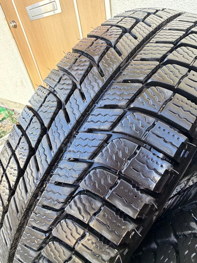 ②バリ溝 ホイール付 195/80/R15LT ミシュラン アジリス X-ICE
