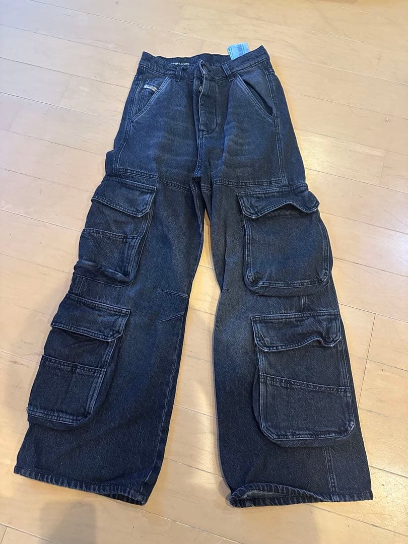 DIESEL カーゴリラックスデニム