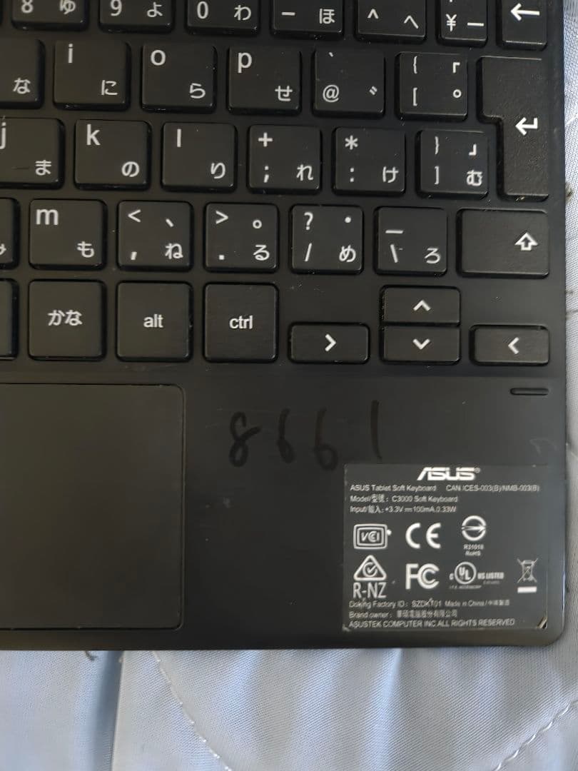 Chromebook本体 asus chrome book