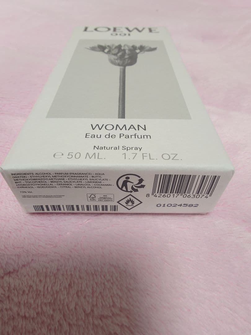 【正規品】LOEWE 001 WOMAN Eau de Parfum 50ml