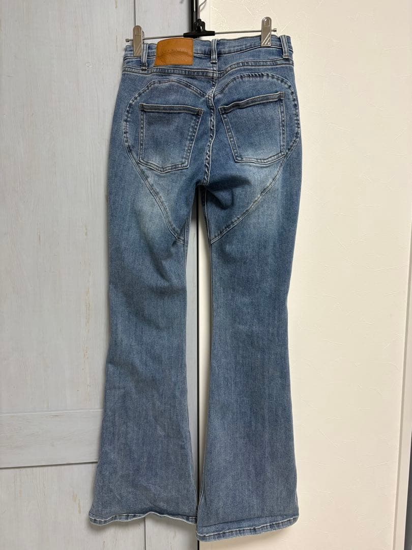 パンツ andmary Heart hip flare denim