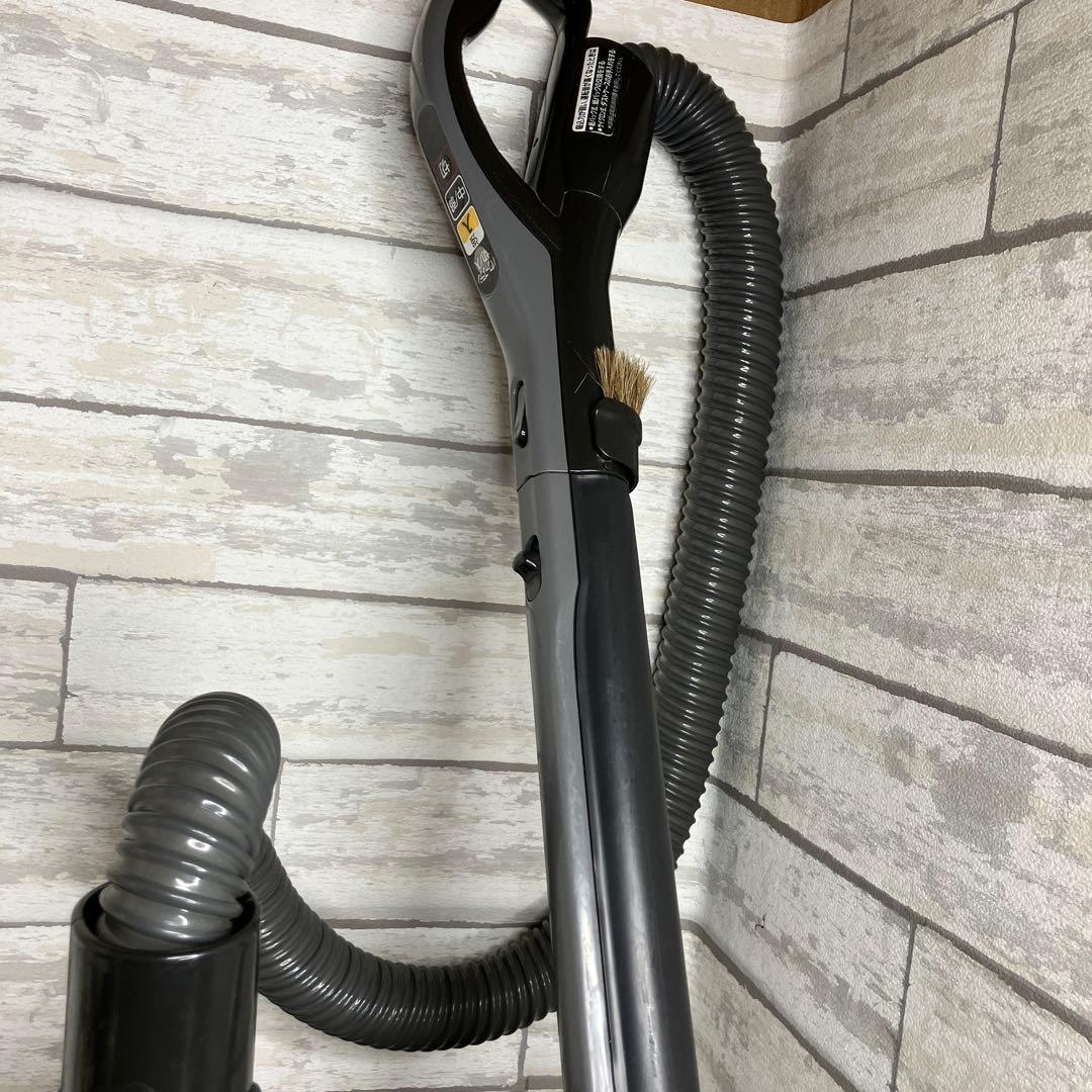 三菱　紙パック掃除機 TC-FXF7P-T 2016年製