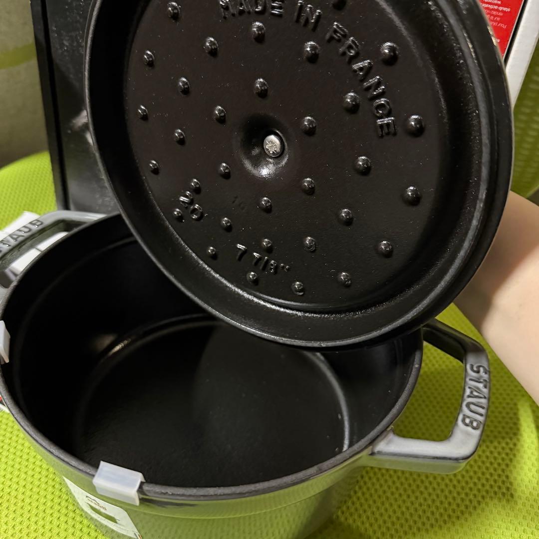 staubストウブ ピコ・ココットラウンド20cm グレー 鵜飼ノブ付き