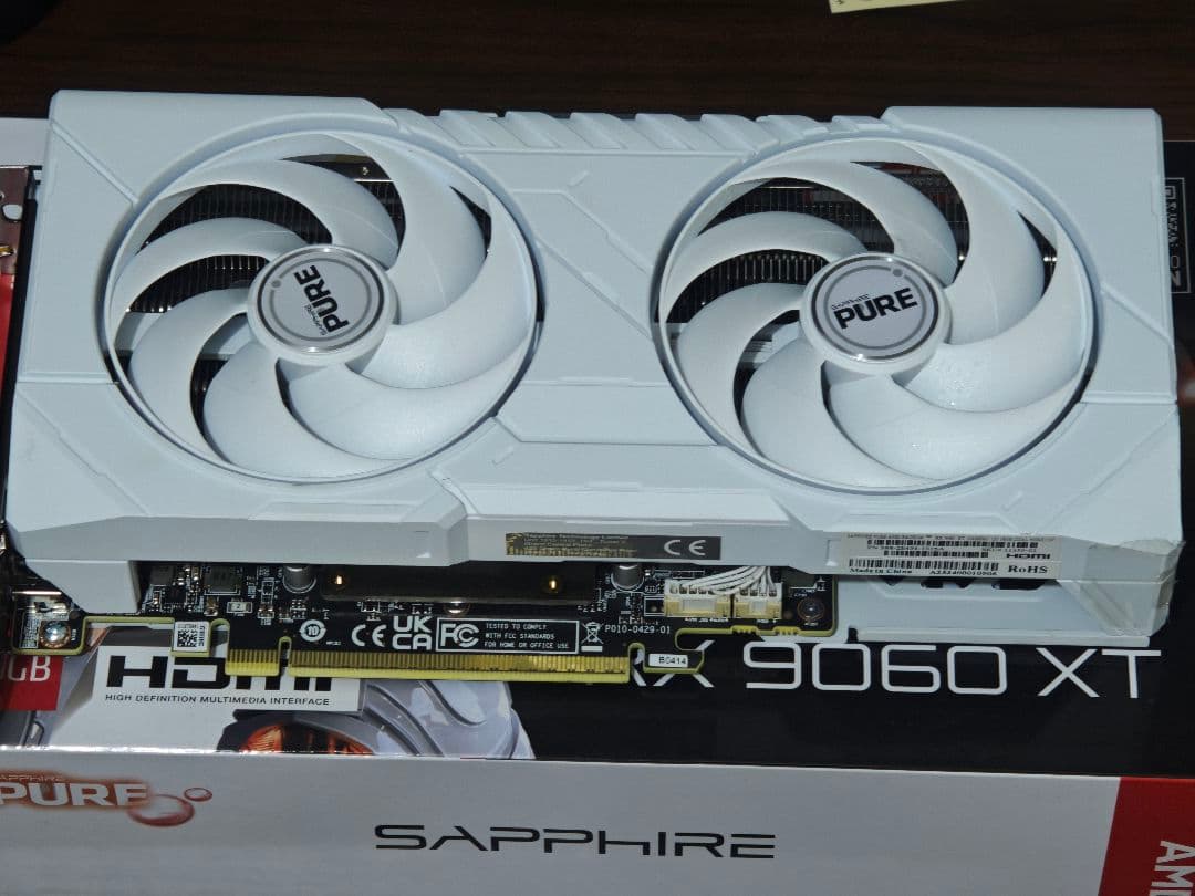 グラフィックボード・グラボ・ビデオカード Radeon RX 9060XT 16GB