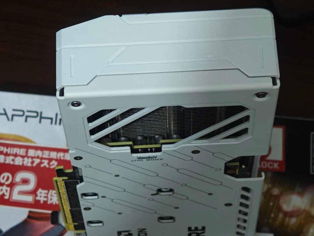 グラフィックボード・グラボ・ビデオカード Radeon RX 9060XT 16GB