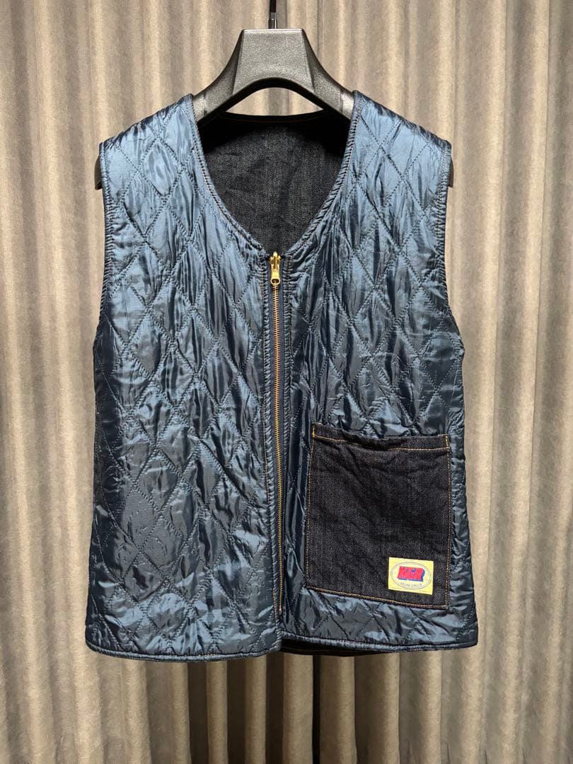 児島ジーンズ　エアロゲルリバーシブルベスト　INDIGO