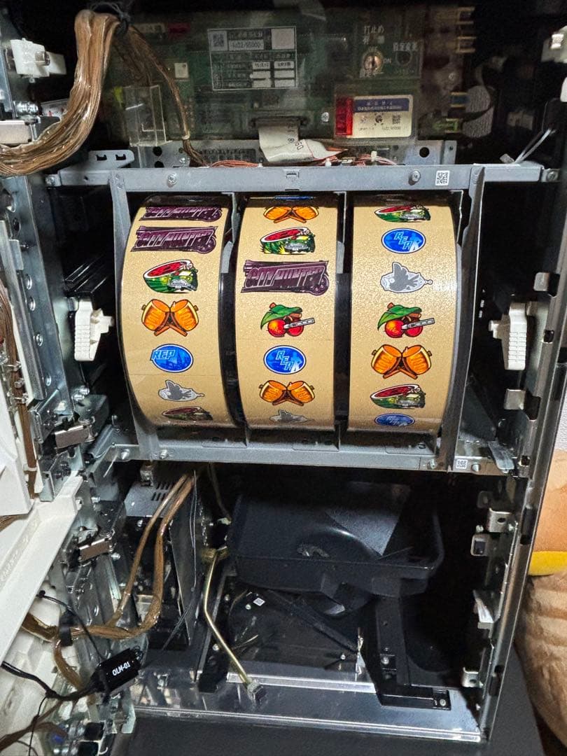 スロット　5号機 シティーハンター　実機 家庭用