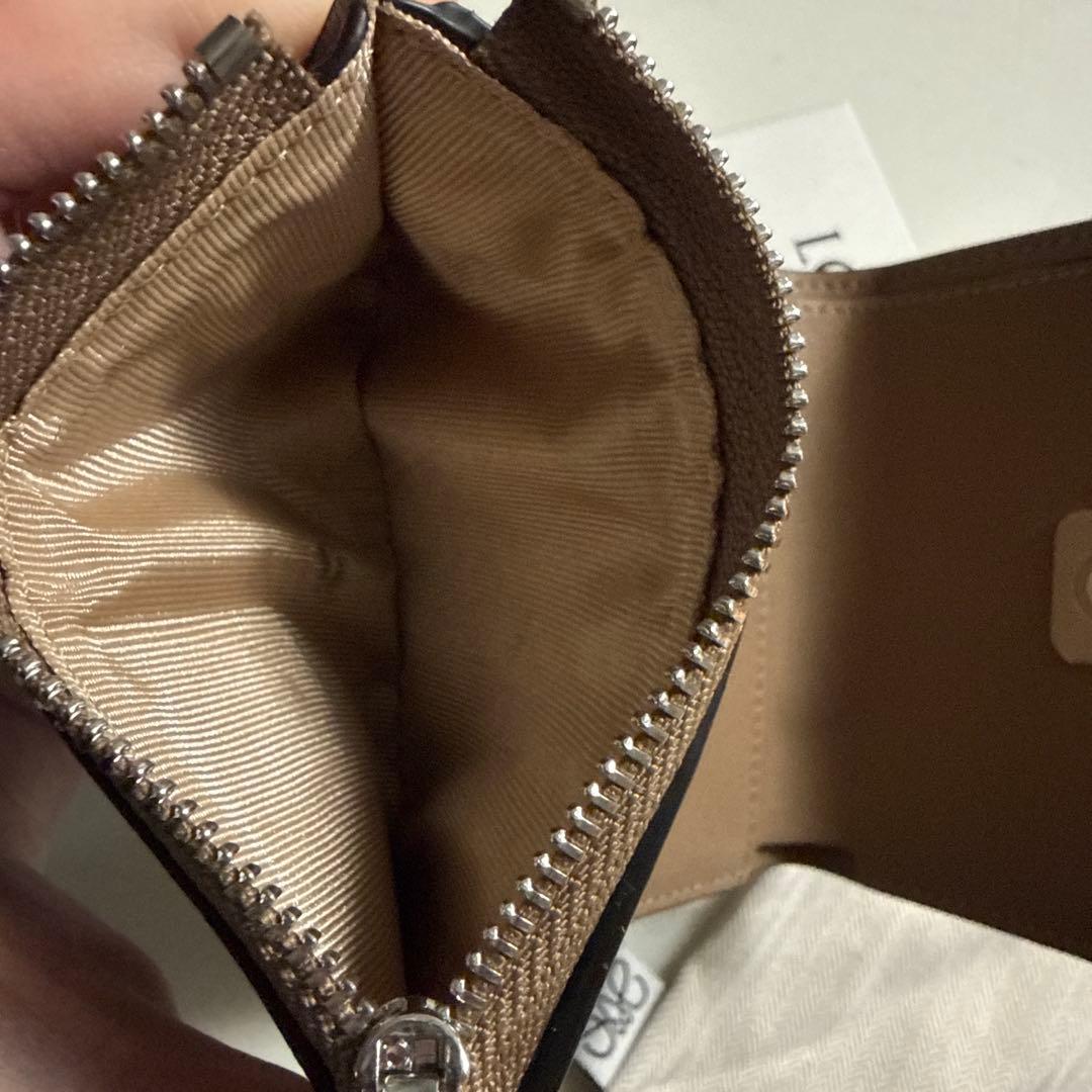 ロエベ LOEWE 財布 三つ折財布