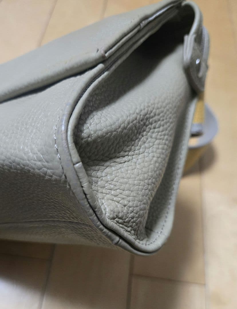 イヤパピヨネ　ear PAPILLONNER ワイドテープショルダーバッグ