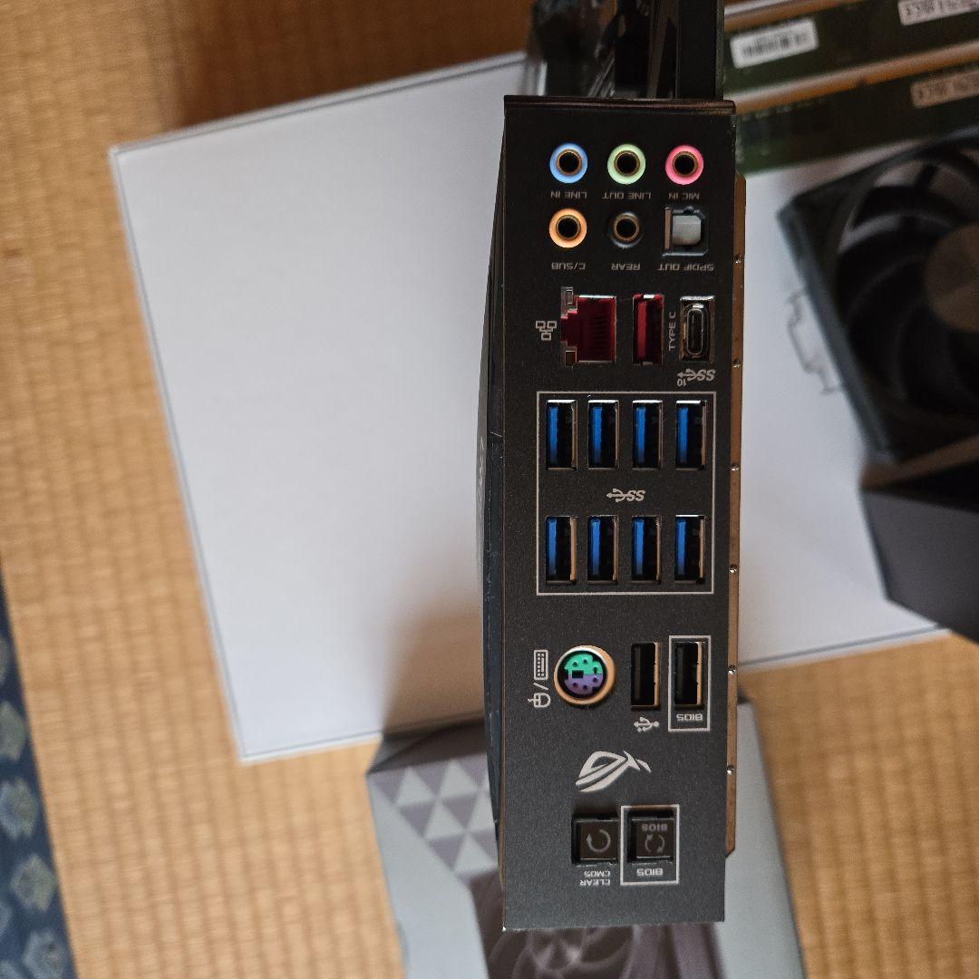 3700X /ROG Crosshair VII Hero/16G/クーラー