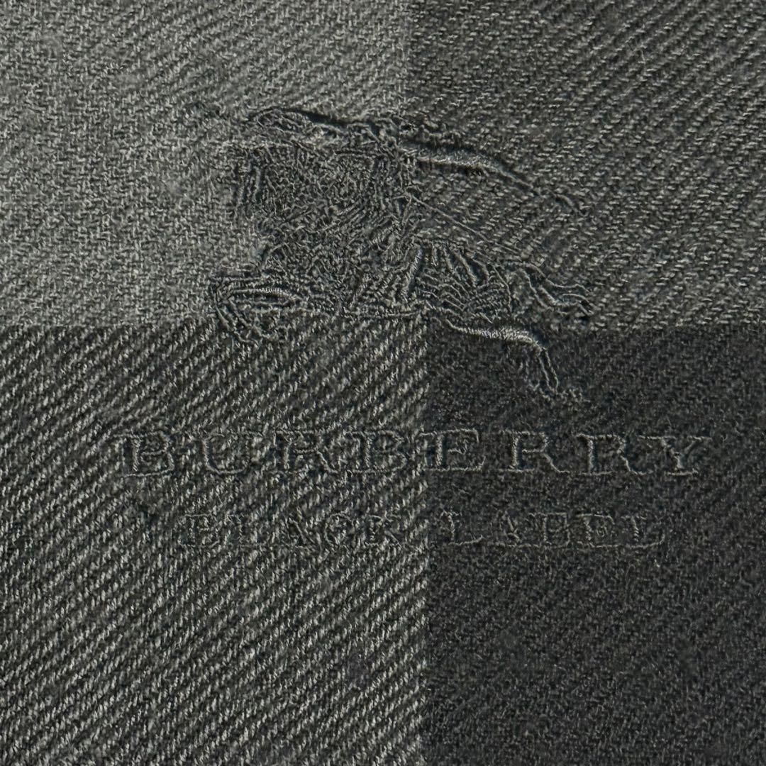 BURBERRY チェック柄マフラー ブラック系