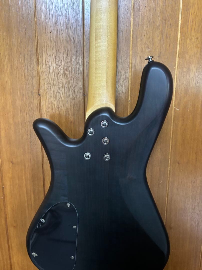 で*明様 Specter 4弦アクティブBass中古