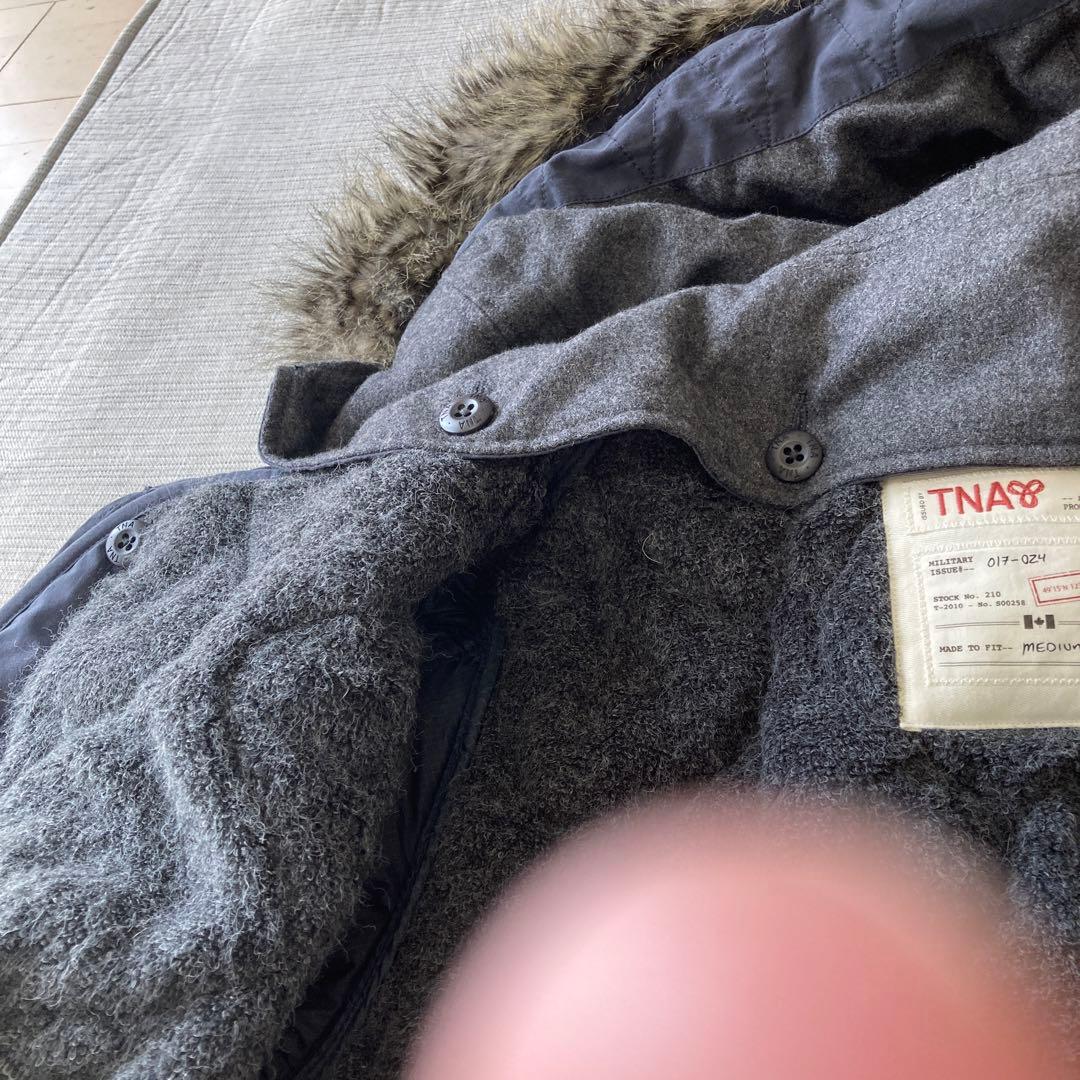 tnaモッズコート