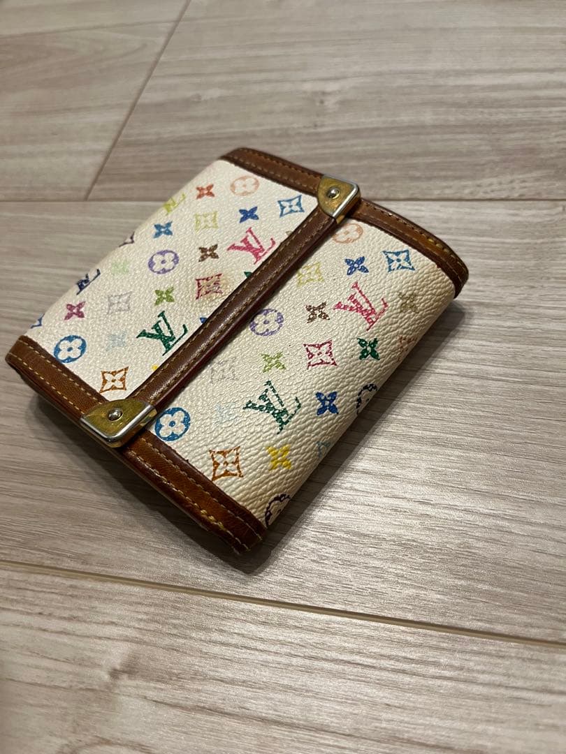 Louis Vuitton 二つ折り財布 ホワイト・マルチカラー