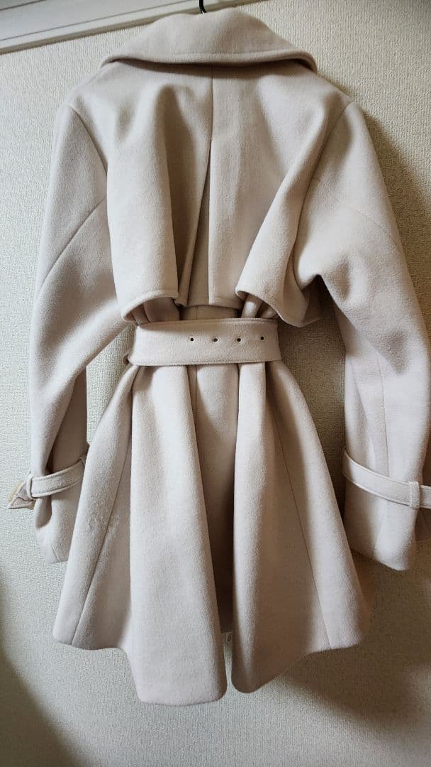 アイボリー トレンチコート　NICE CLAUP