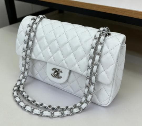 CC ロゴノベルティ チェーン ショルダー バック