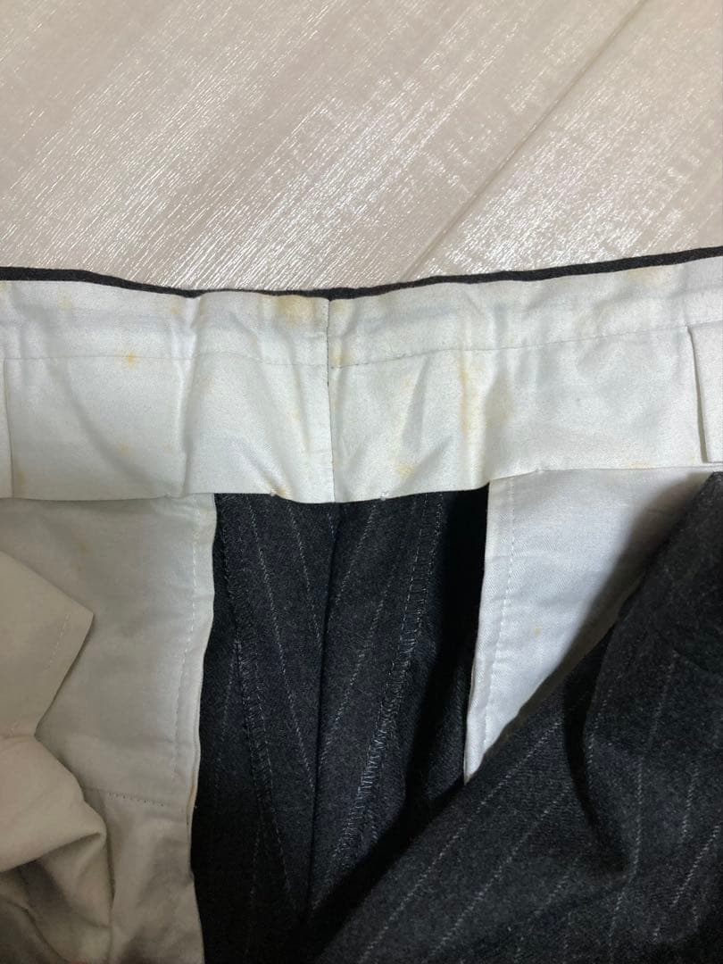 kiton グレー ストライプ フランネル　ダブルスーツ