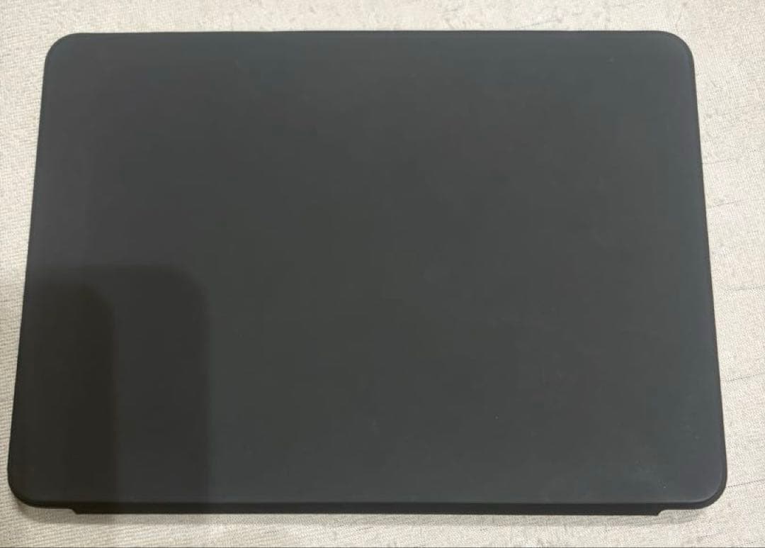 Apple純正のiPad Air 第5世代用（M1）「Smart Folio」