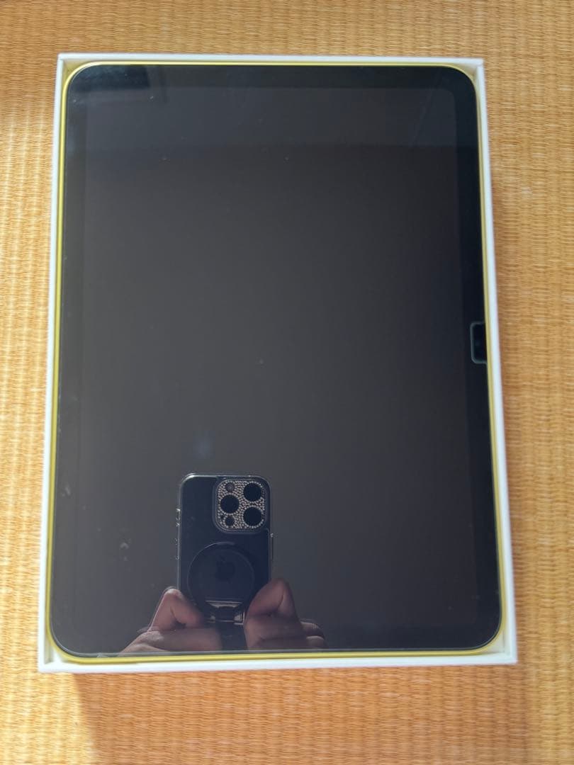 iPad A16第11世代128GB Wi-Fi yellow