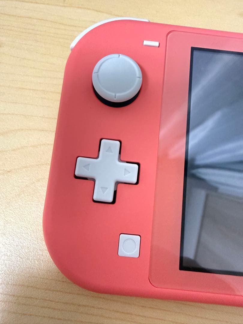 Nintendo Switch Lite ピンク　充電器　おまけ付　正規品