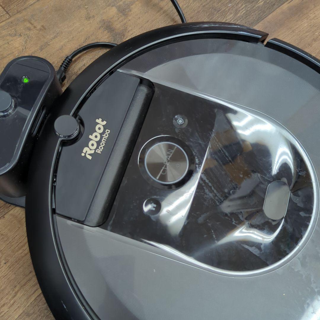 iRobot Roomba ルンバ i7　自動ゴミ収集付壊れあり写真で確認！