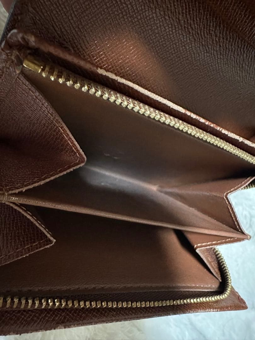 値下げ！Louis Vuitton 二つ折り財布 ブラウン