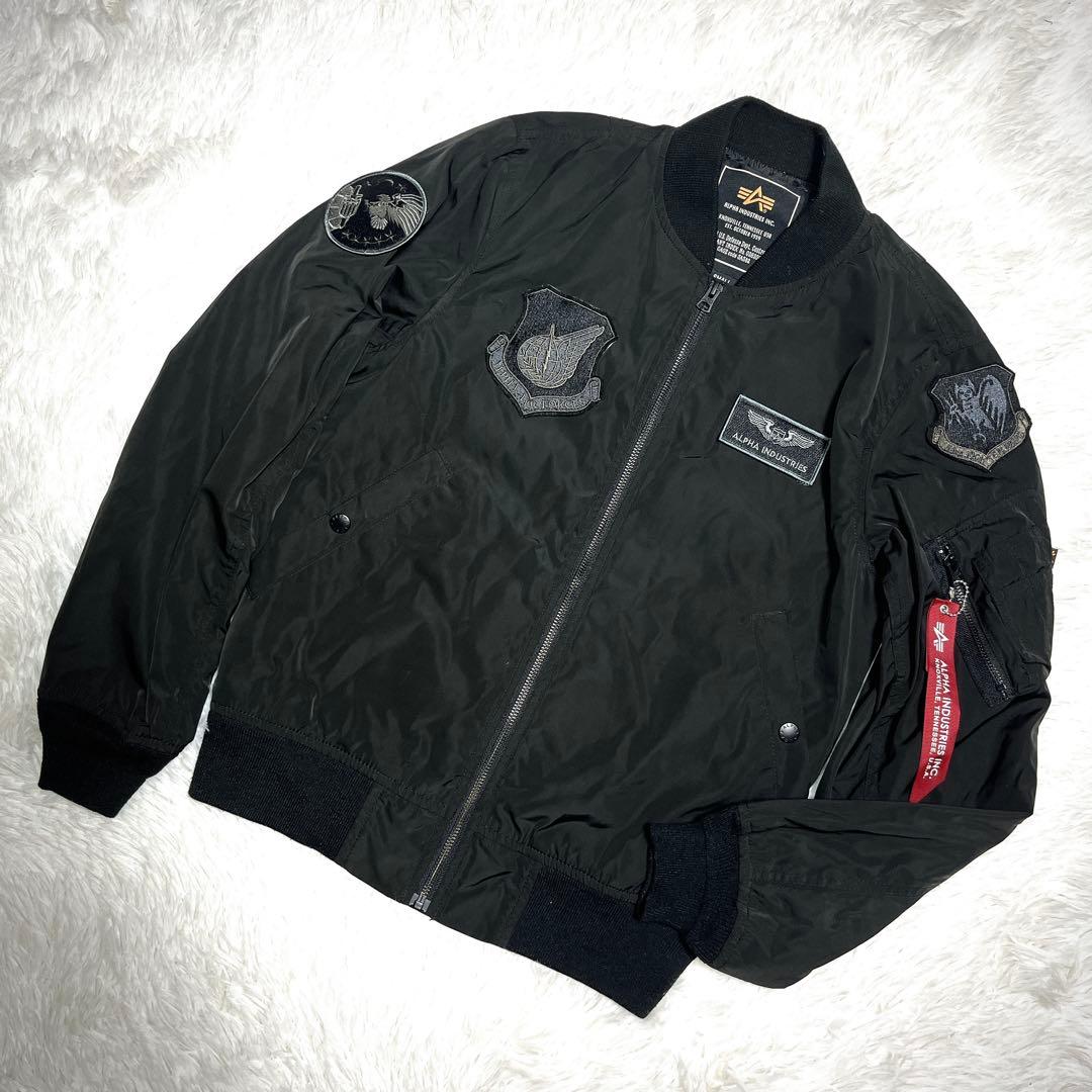 ALPHA INDUSTRIES ブルゾン MA-1 男女兼用 ワッペン 短丈