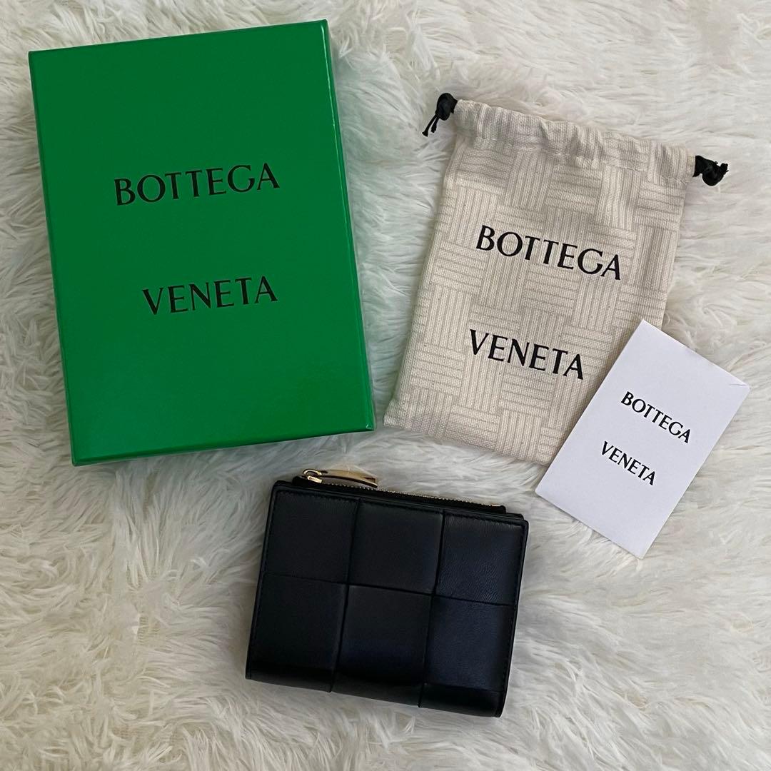 BOTTEGA VENETA ボッテガベネタ カセットコンパクトウォレット