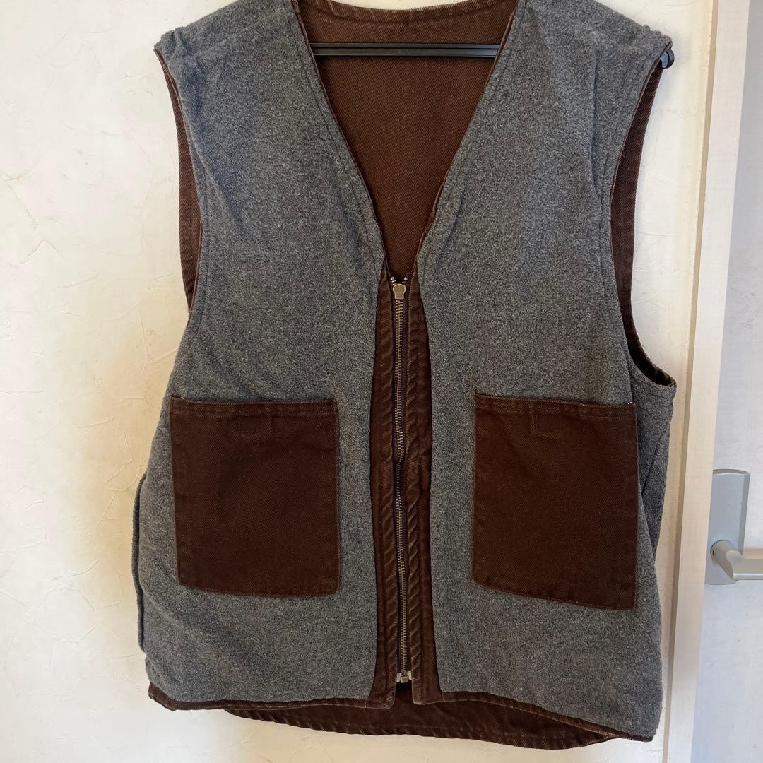 【USA製】Carhartt ダックベスト V19 DKB