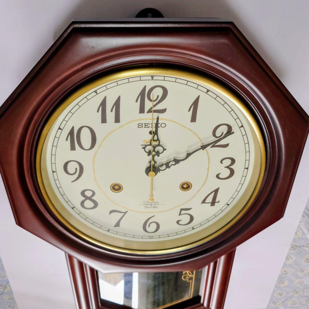 《美品》SEIKO セイコー 電波掛け時計 RQ205B