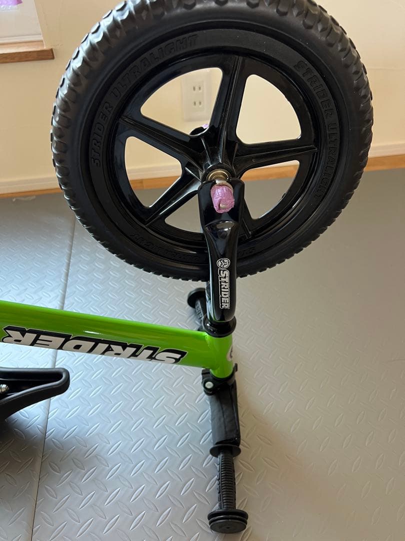 STRIDER バランスバイク グリーン12インチ SPORT 日本正規品