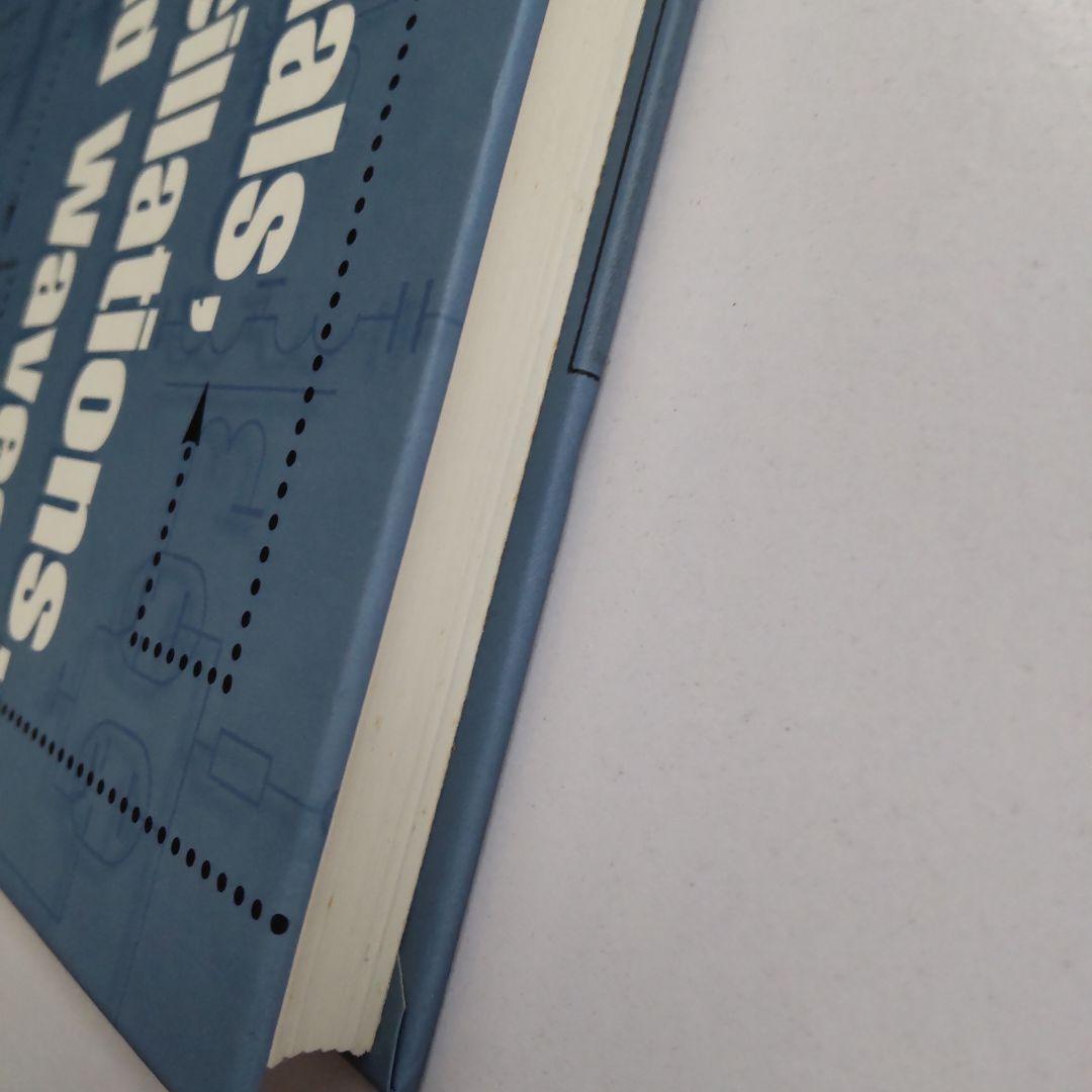 洋書 Signals, Oscillations, and Waves