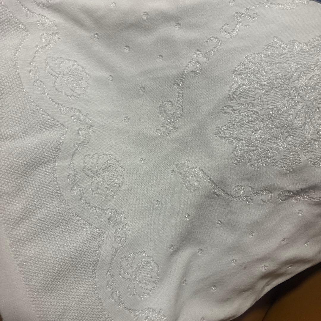 新品未使用品♥️M's Gracy 刺繍入り ノースリーブ40