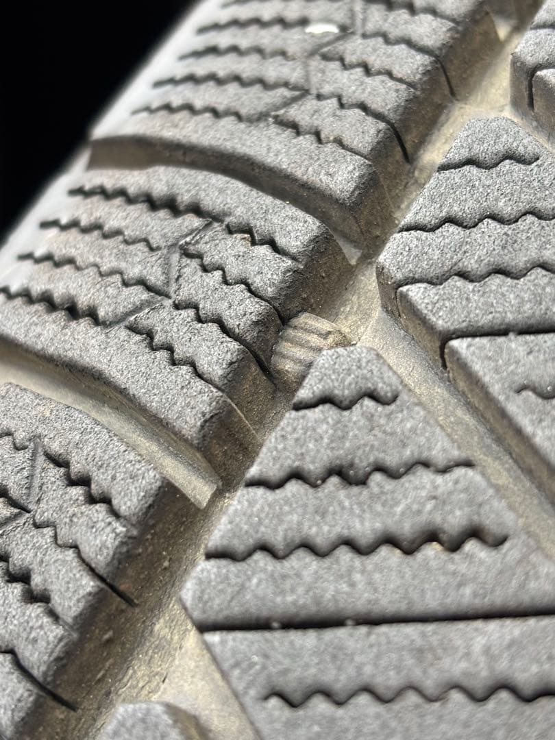 ブリヂストン ブリザックVRX3 215/60R16 2本