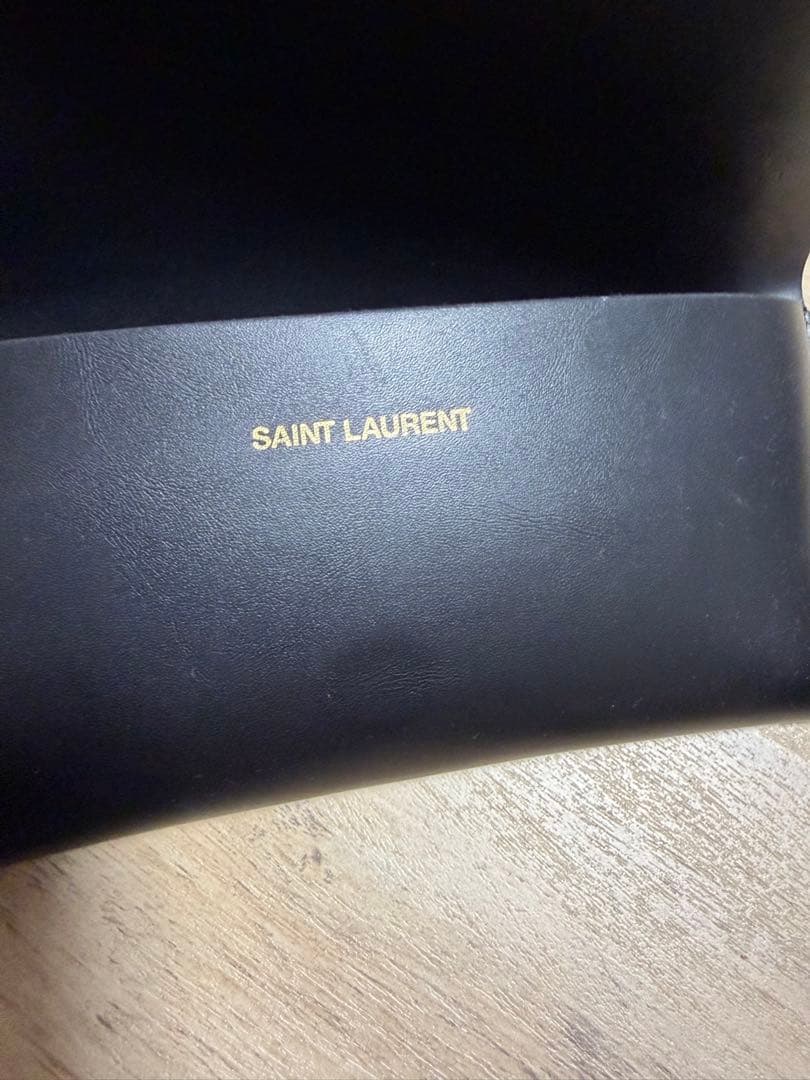 Saint Laurent ブラック サングラス ケース付き