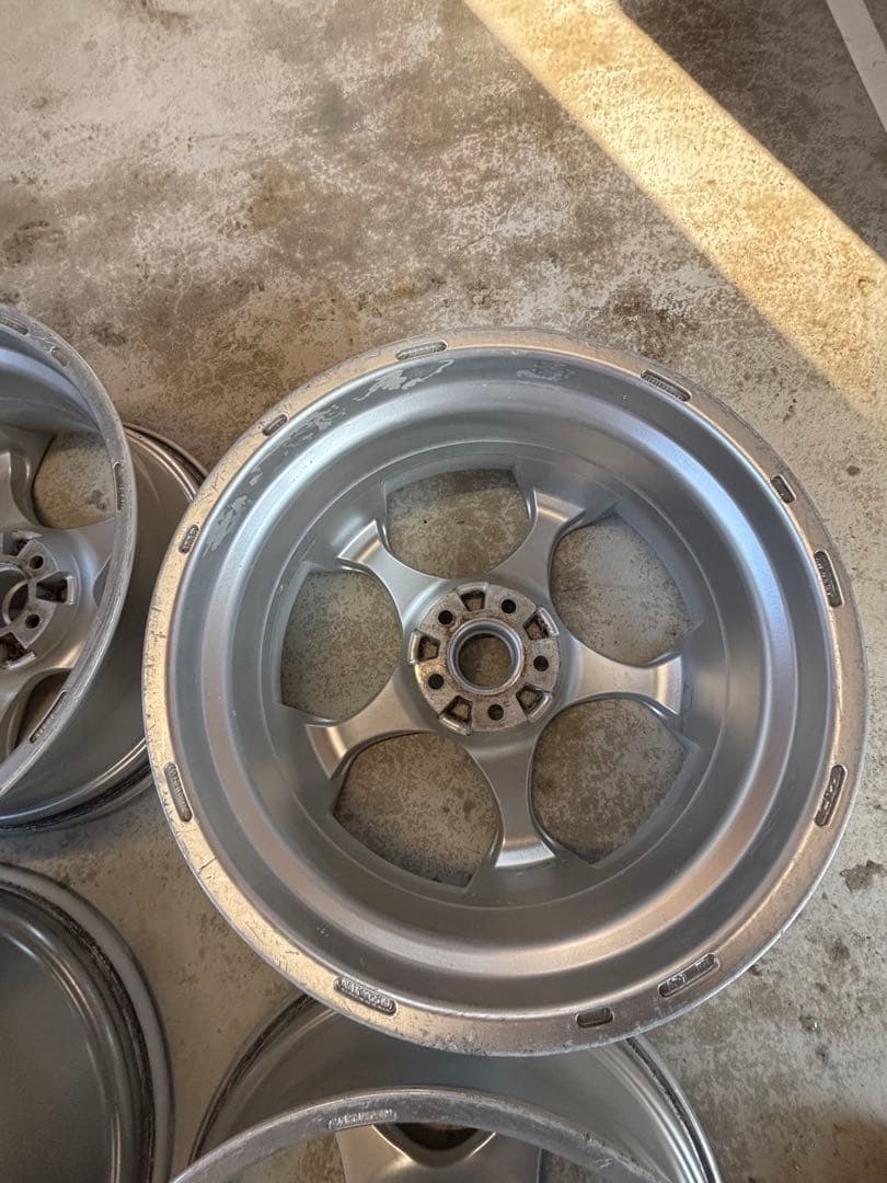H*☆様 希少OZ RACING ANTARES 19インチ8J PCD114.