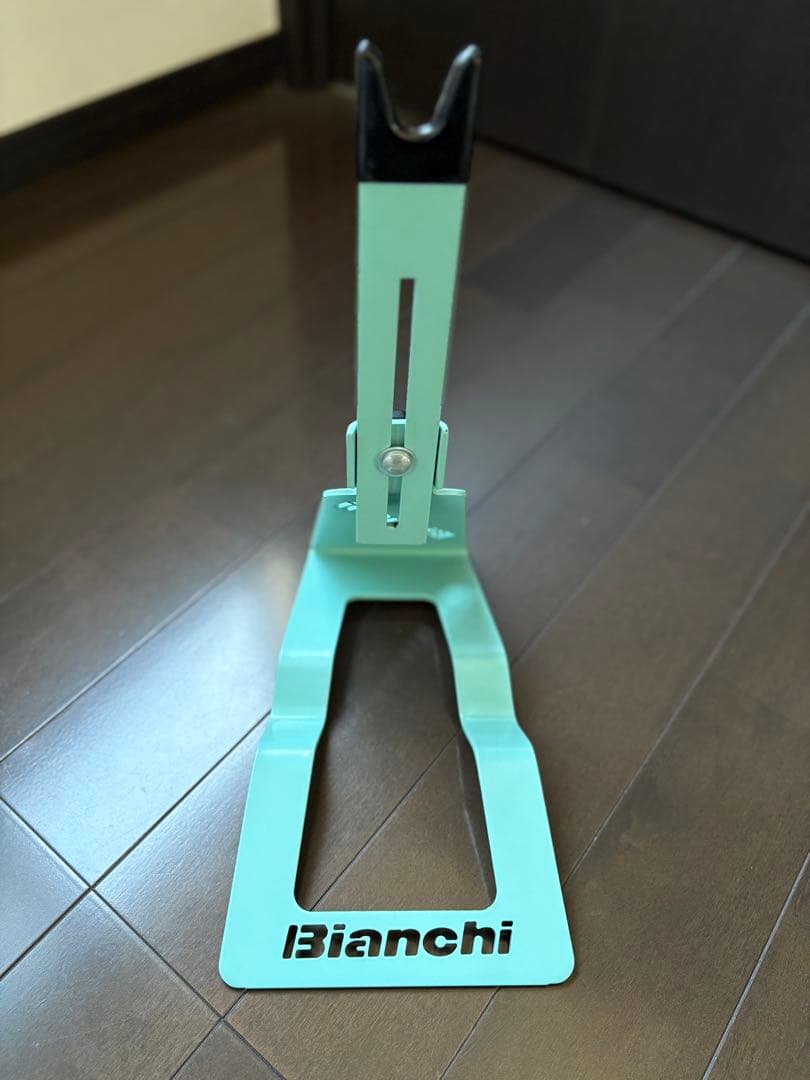 ✅ビアンキの保管用スタンド、完売品！