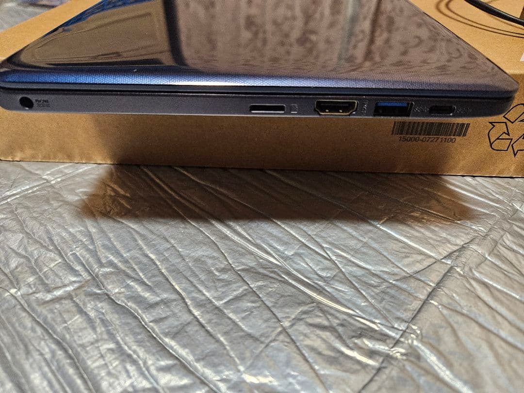 ASUS VivoBook L203NA-FD126T ノートパソコン