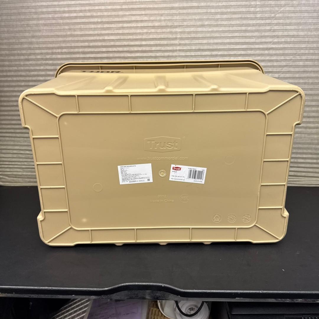 ☆美品　THOR LARGE TOTE WITH LID 75L　コンテナBOX