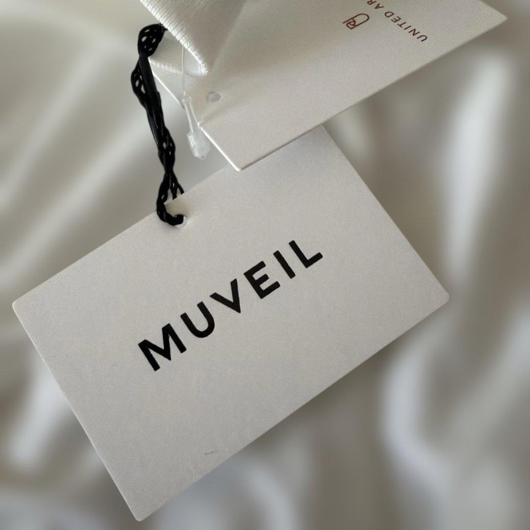 MUVEIL リボン付きホワイトTシャツ