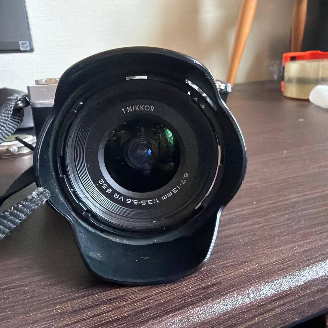 デジタルカメラ Nikon 1 J5 Nikon 1 NIKKOR VR 6.7-13mm